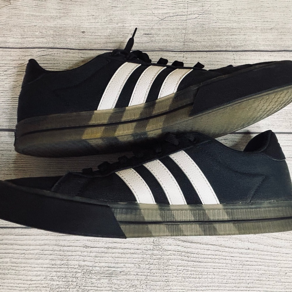 adidas Daily 3.0 'Translucent Outsole - Black White Mens 11.5 - Picture 2 of 6